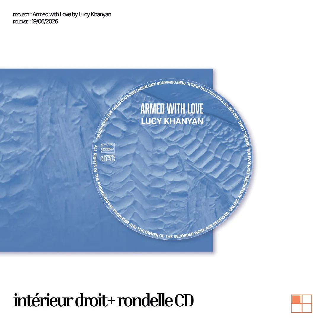 intérieur-droit-album-armed-with-love-lucy-khanyan